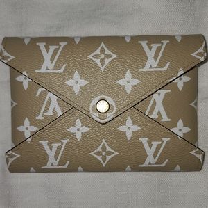 Louis Vuitton Kirigami Pochette